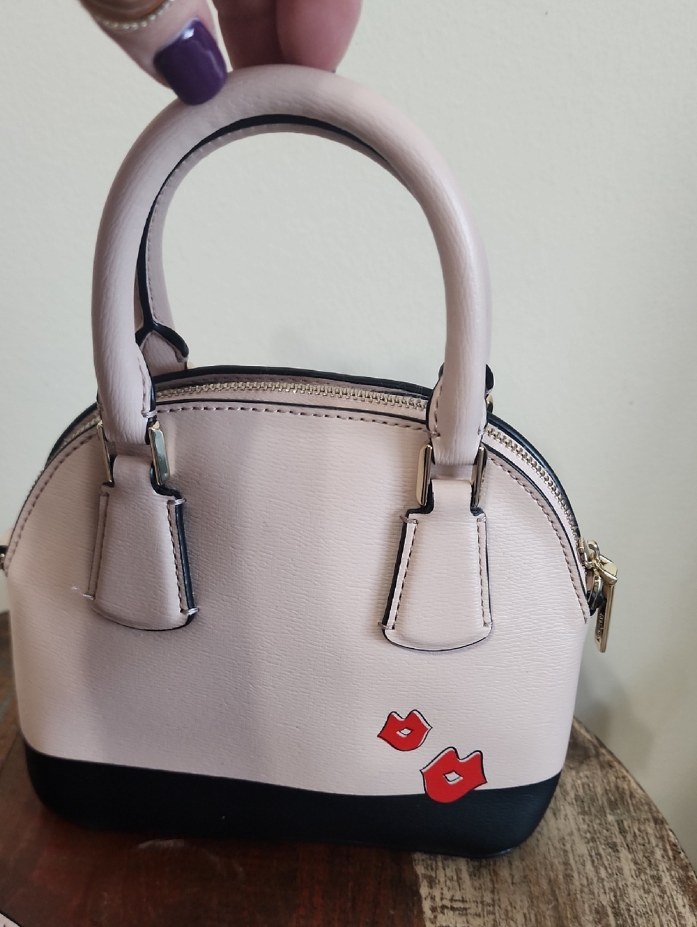 Kate Spade Disney Blush Pink Minnie Mouse Mini Dome Satchel Wallet Lipstick Kiss - Picture 10 of 15
